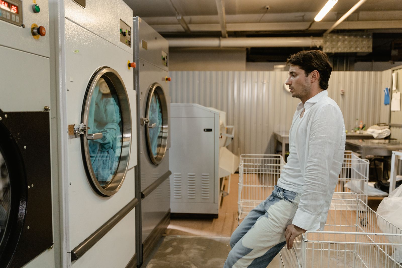 Laverie automatique : quelle connexion internet pour les machines, le paiement et les caméras ?