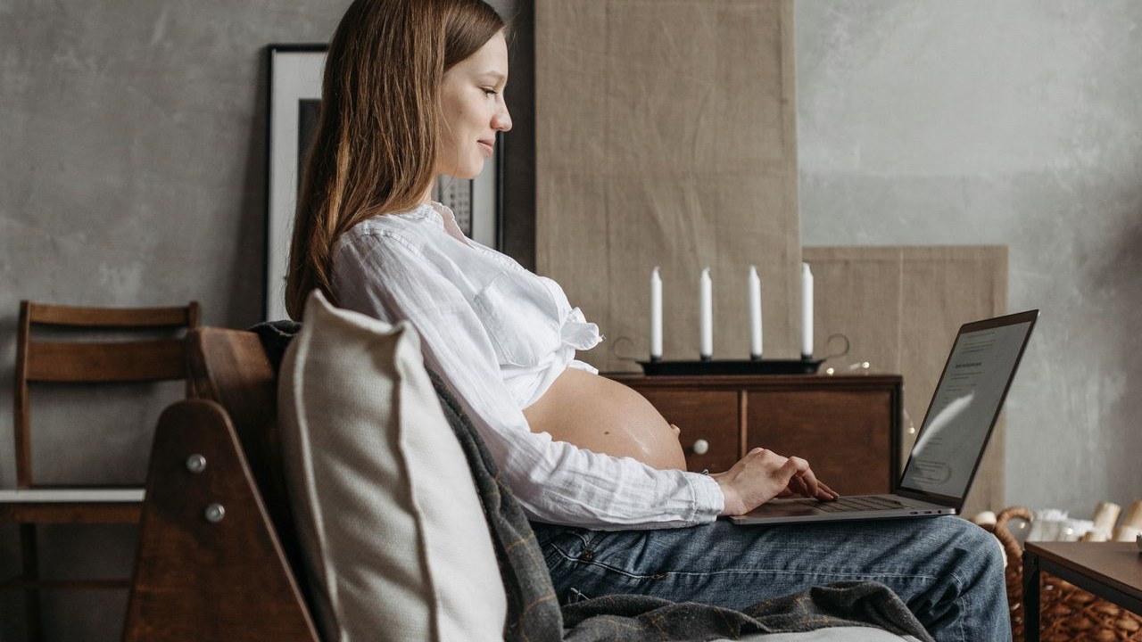 Sage-femme libérale sans fibre : cabinet, visio de préparation à la naissance et box 5G